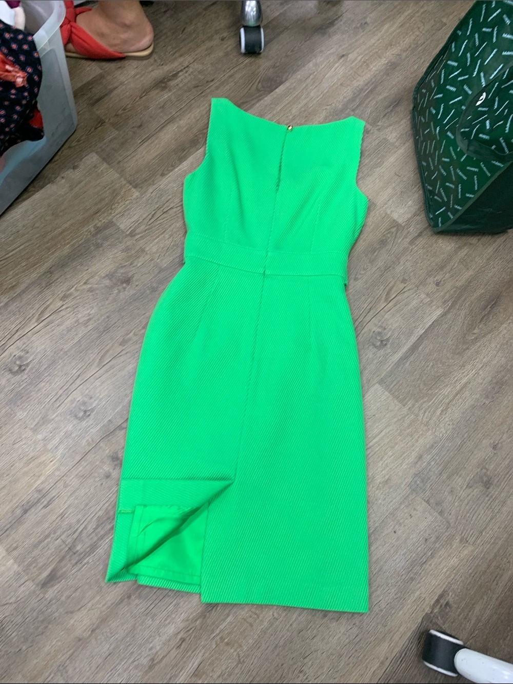 Milly of New York Neon Green Sleeveless Sheath Dress with Gold Chain Belt - Picture 4 of 5